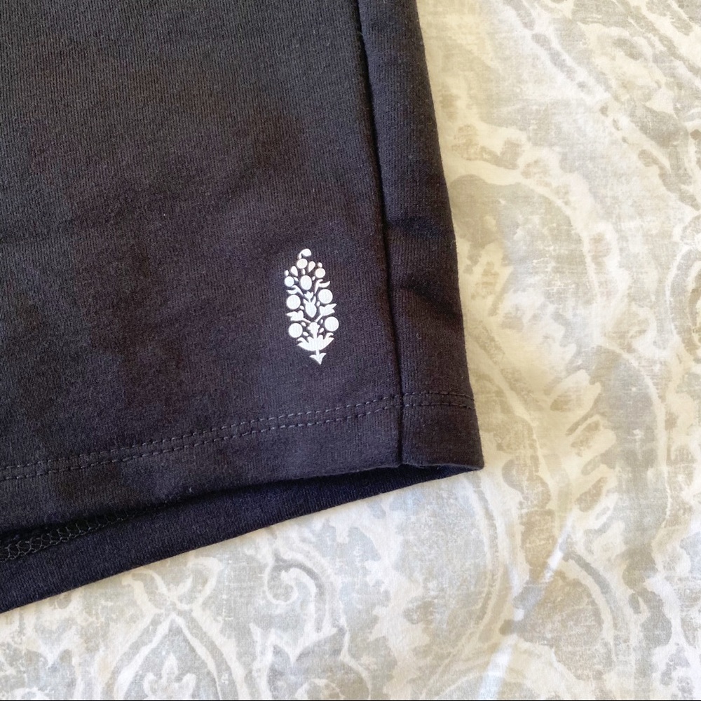 FREE PEOPLE Movement Sunny Set Black Coordinating 2 Piece Set Small NEW NWT - Picture 9 of 15